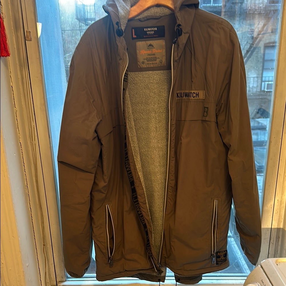 Green Kaki Windbreaker Jacket by Kiliwatch